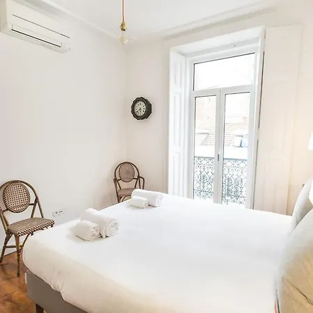 Lovelystay Charming Arroios Лиссабон